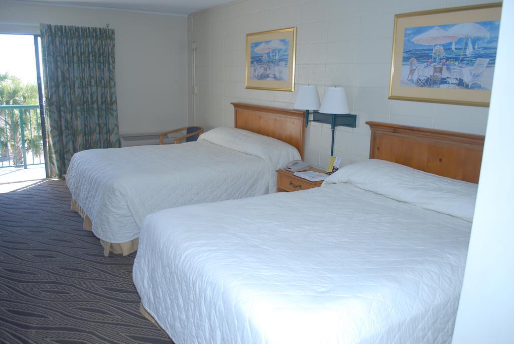 Admiral Motor Inn Myrtle Beach Exterior photo